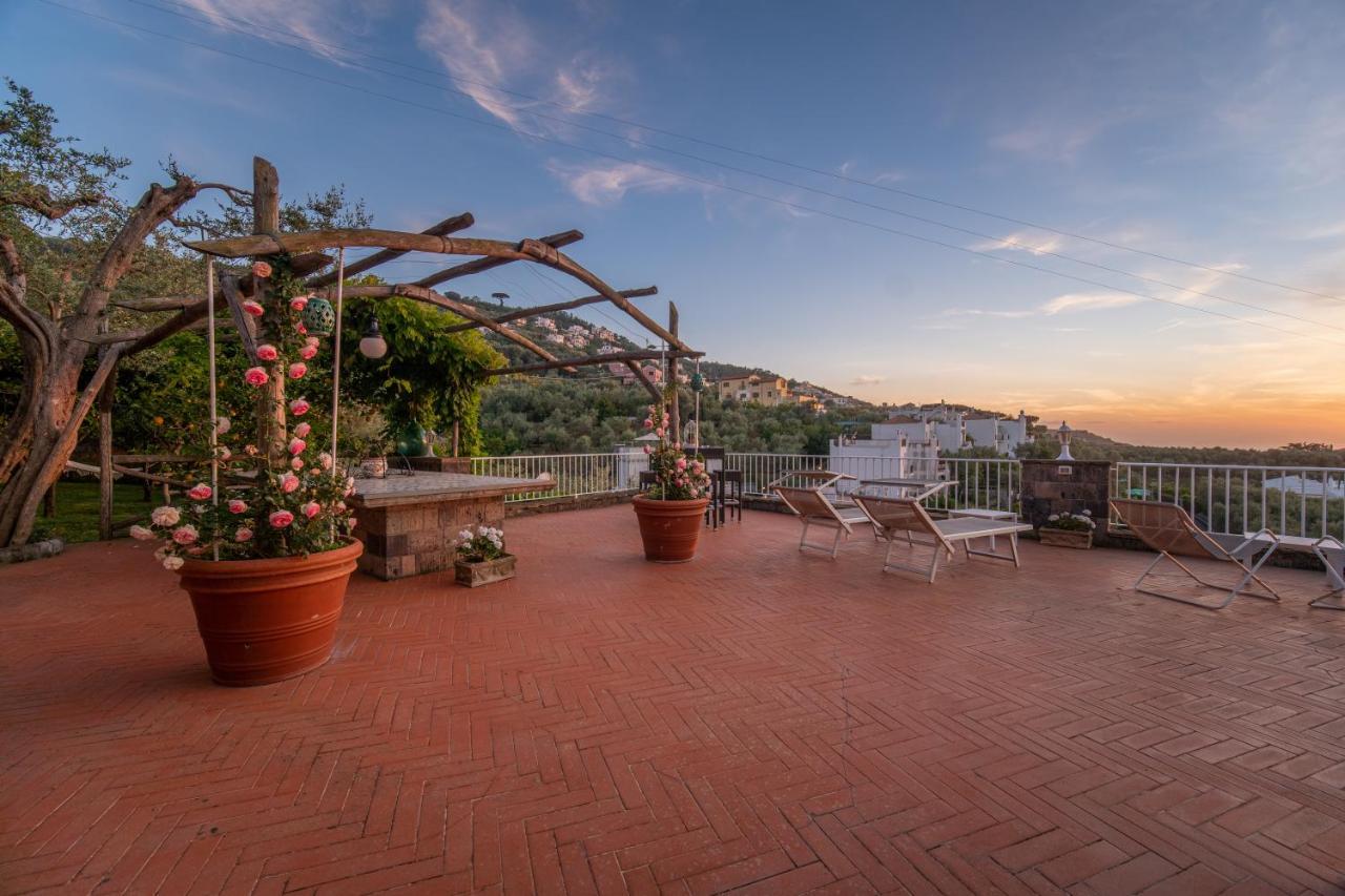 Villa Carolina Sorrento Private Heated Pool And Sea View Villa