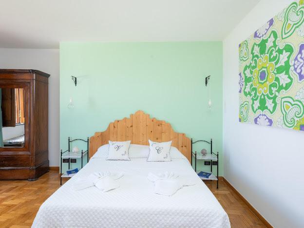 Villa Carolina Sorrento Private Heated Pool And Sea View Villa